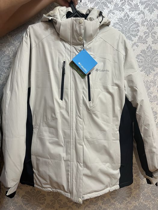 Продоется лыжный костюм