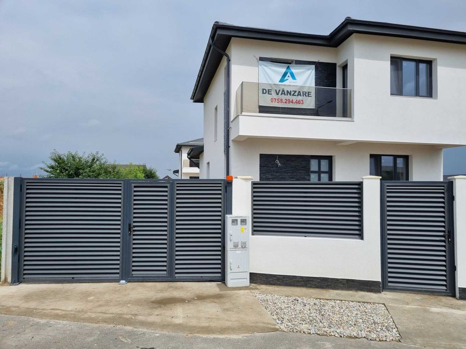 Gard si Porti din Jaluzele Metalice Gri Grafit Mat Ral 7024