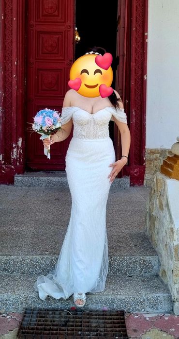 Vând 2 Rochii de Mireasă