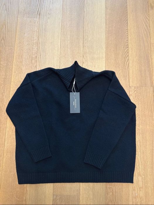 Max Mara Zurlo пуловер от 100% вълна XS