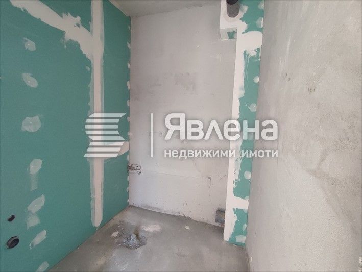 Явлена предлага къща с АКТ 16 до ИКЕА