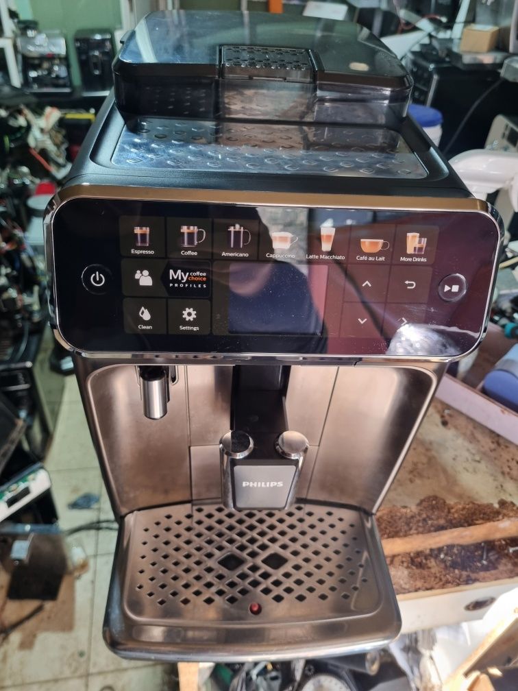 Phililps EP5400 LatteGo каферобот кафеавтомат еспресо