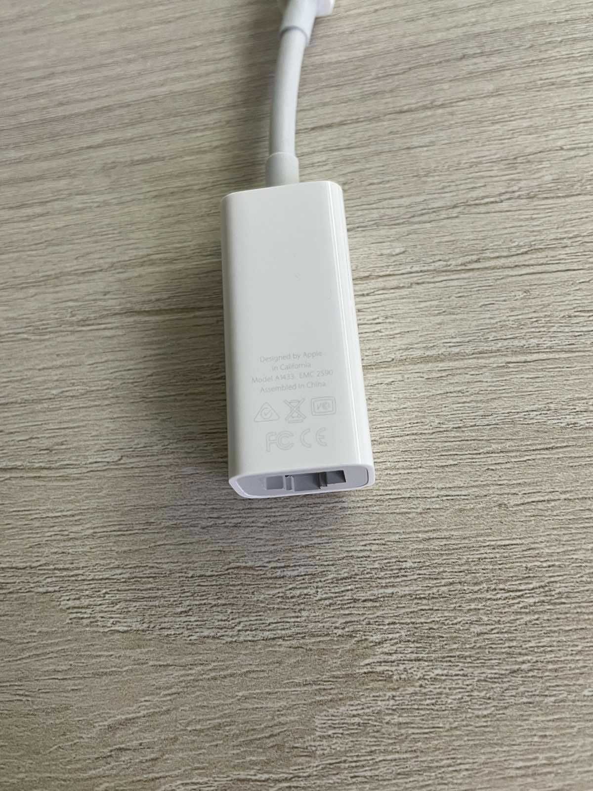 Оригинален Apple Thunderbolt to Gigabit Ethernet Adapter адаптер