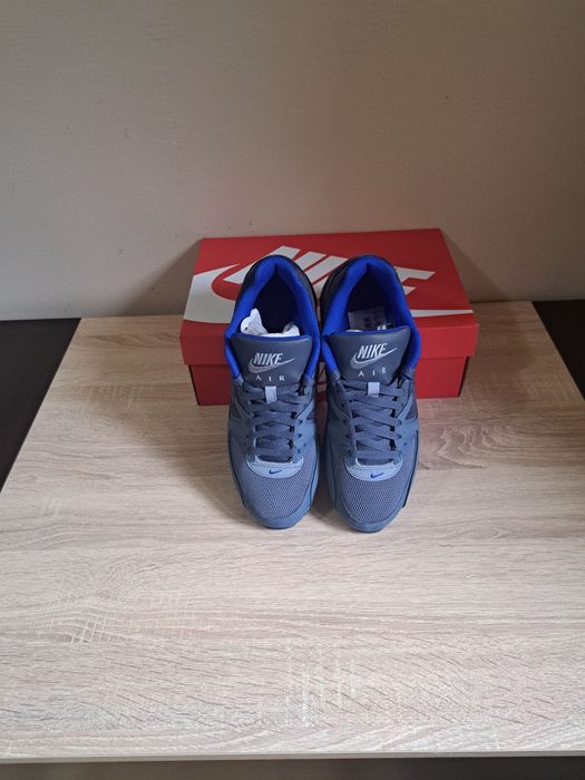 Маратонки AIR MAX COMMAND 42.5 номер