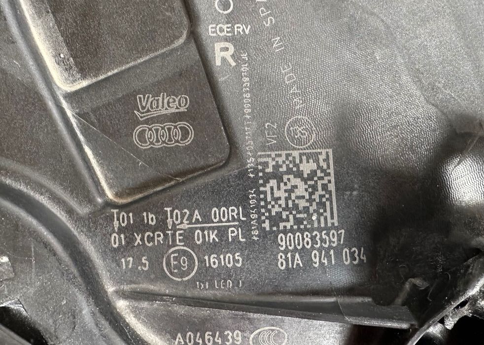 Фар far десен фарове Full Led за Ауди Кю2 Audi Q2 SQ2