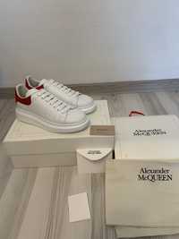 Alexander McQueen marimea 42