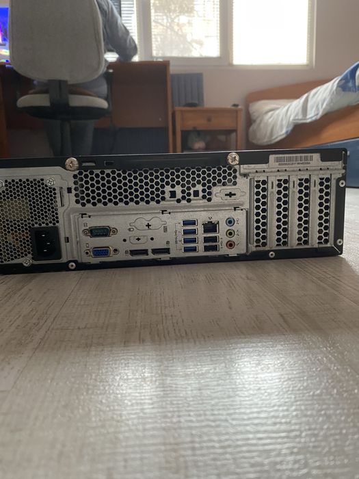Компютър Lenovo Thinkcenter M93p