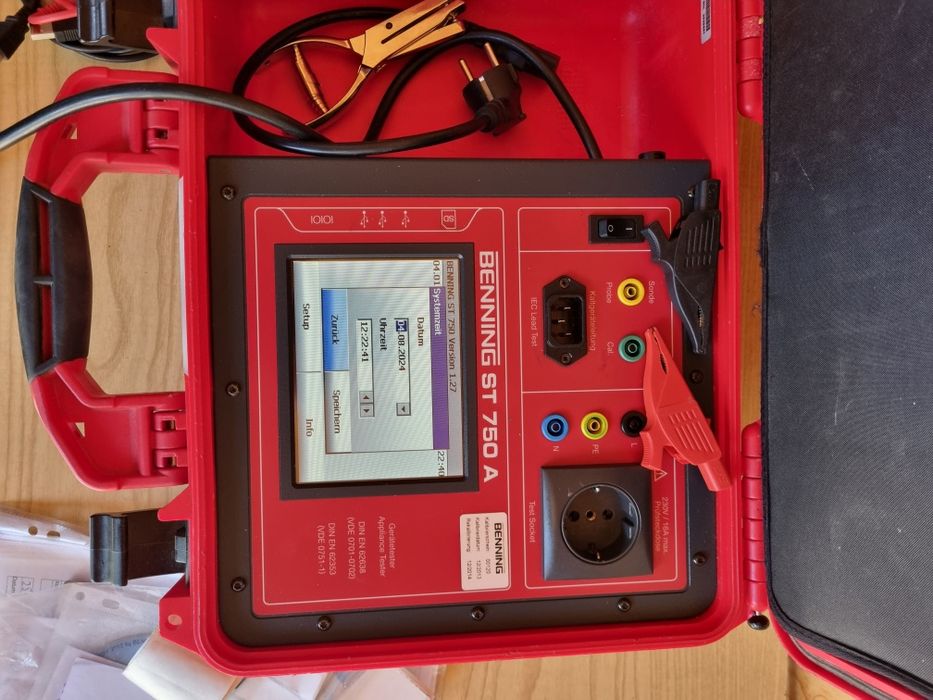 Tester aparate electrice Benning ST750 A