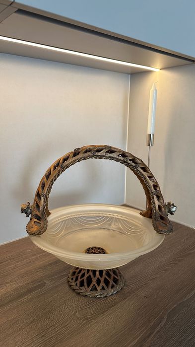 Продам большую вазочку под фрукты, богема