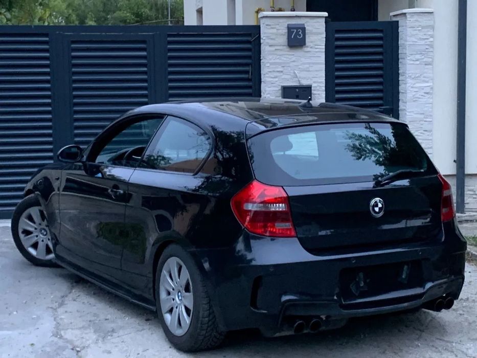 Bmw seria 1  (2008)-2.0 L Benzina numere rosii valabile 3 luni