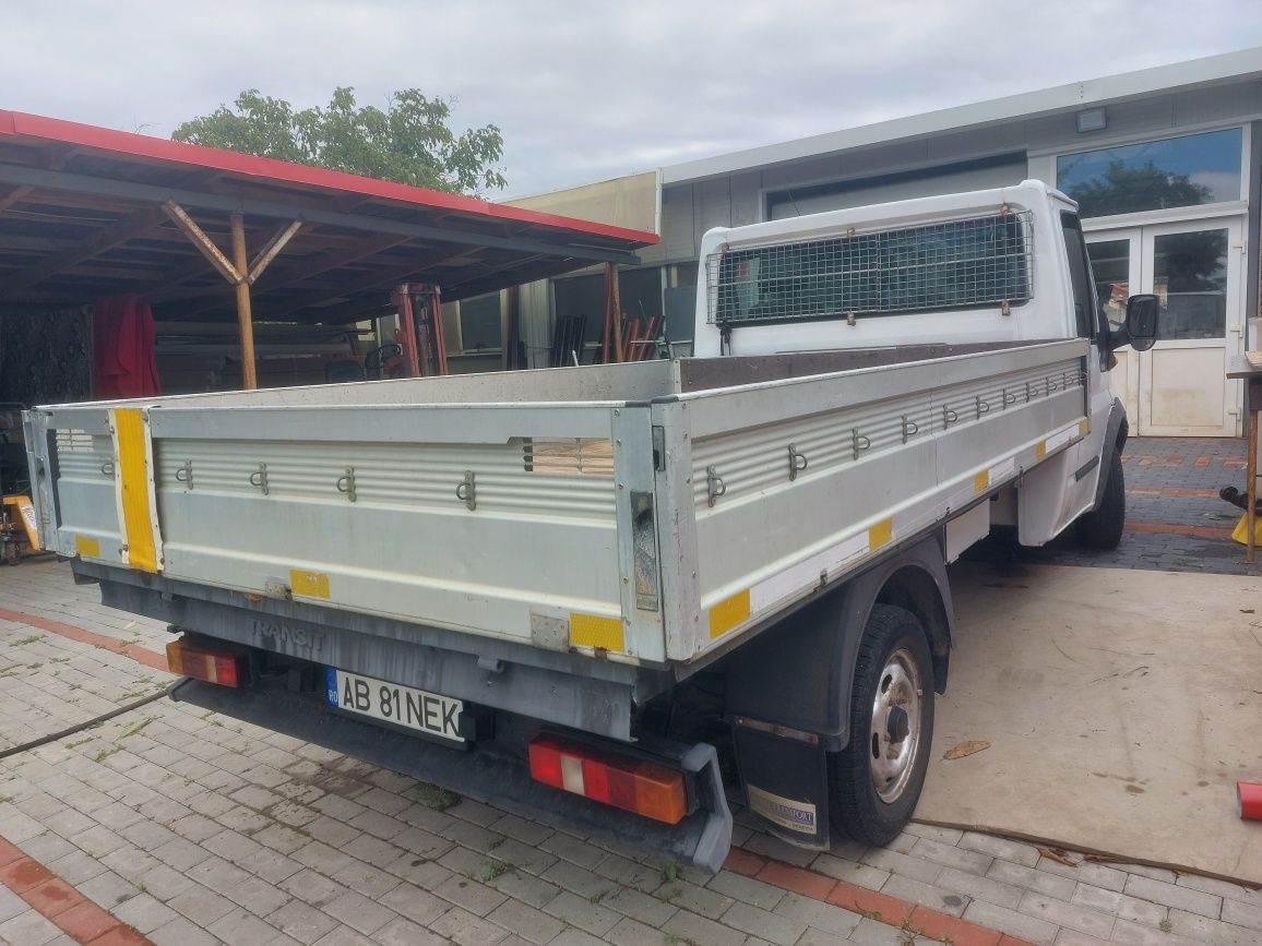 Vând Ford transit