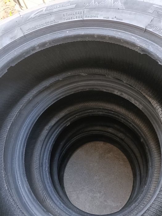 Продам зимние шины