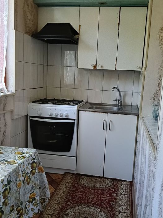 Юнусабад 15 квартал. Продается квартира 3/4/4