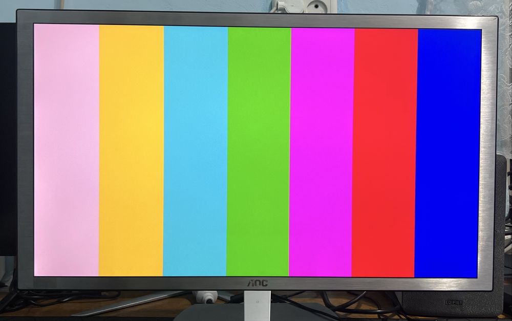 Монитор ультра тонкий AOC 24 60Hz FullHd идеал