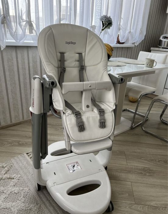 Стул для кормления Peg Perego Tatamia