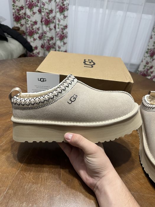 Papuci UGG Tazz II