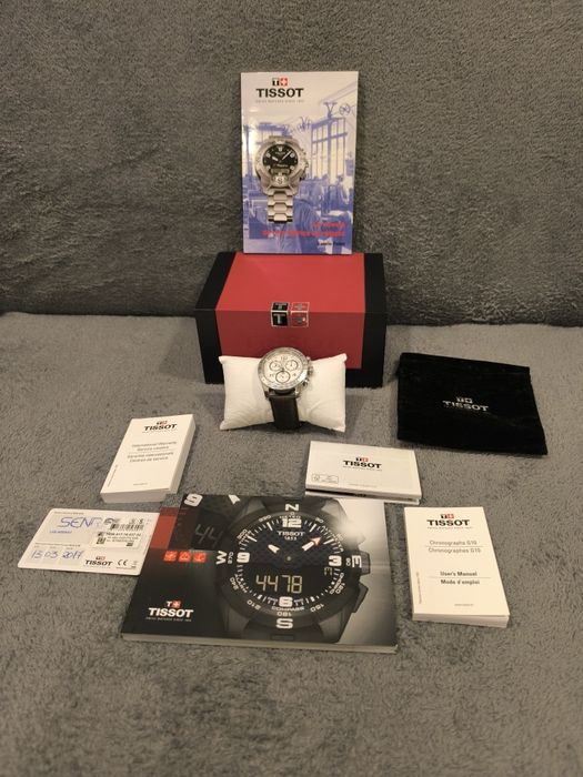 Швейцарски часовник Tissot V8