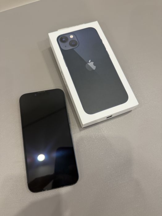 Iphone 13 128гб в отличном состоянии