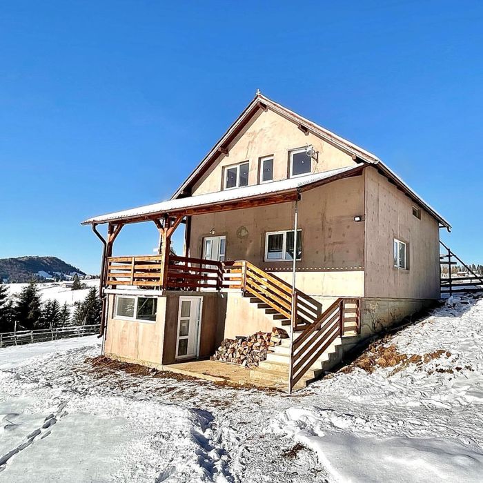 Cabana Piatra Fantanele Disponibila Craciun