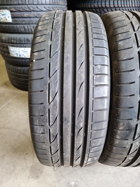 235/45/19 BRIDGESTONE 2бр