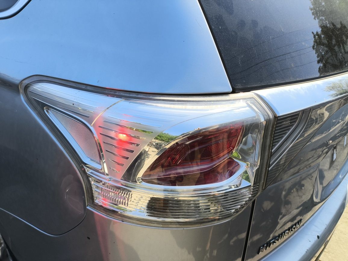Стоп за Mitsubishi Outlander