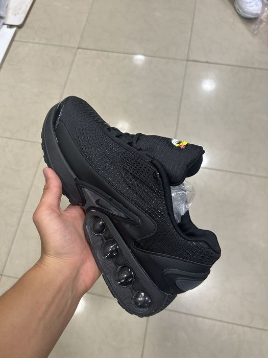 Обувки Nike Air Max Dn (3 модела)