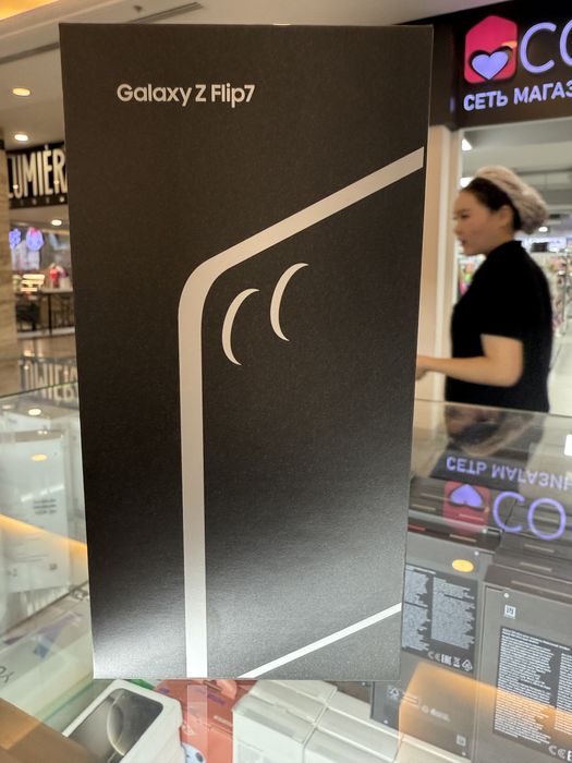 Samsung Z Flip7. EAC. Официальный. Самсунг флип 7