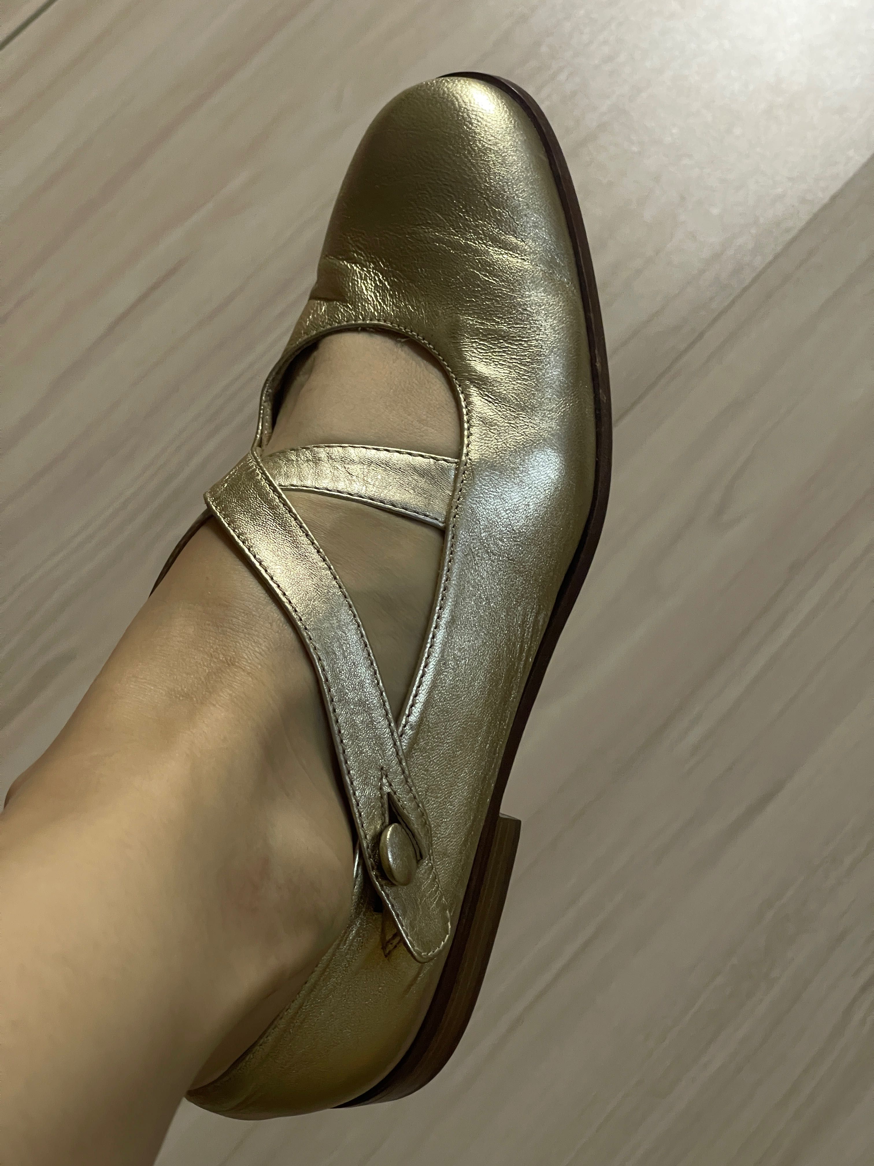 Балеринки Mary Janes Esprit limited златист 39