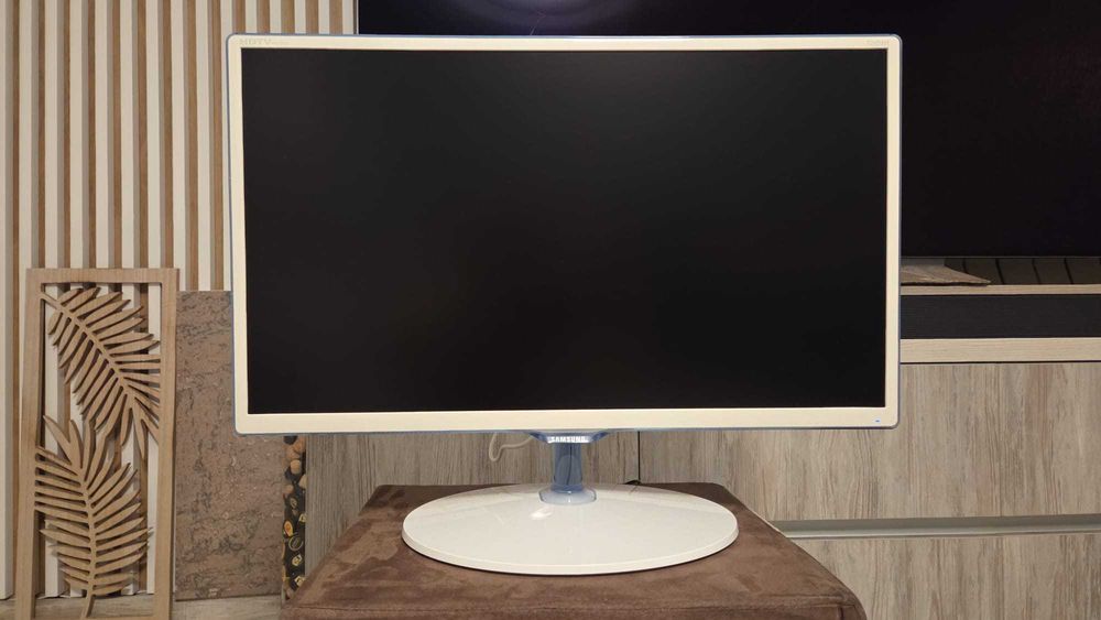 TV Samsung, 59 cm, LT24D391EW, Full HD