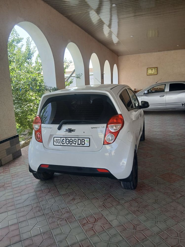 Spark sotiladi holati yaxshi