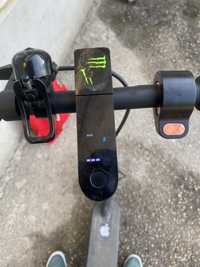 Xiaomi Mi 3 scooter