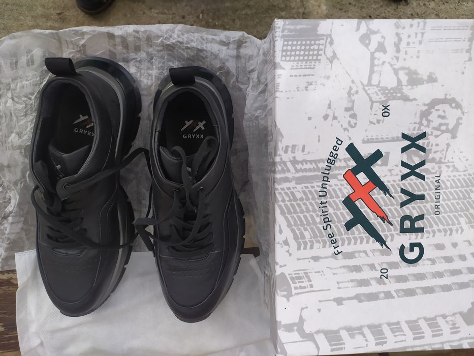 Pantofi pentru bărbați, din piele naturala, noi