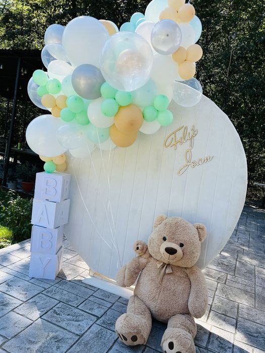Panou cu baloane botez-foto corner