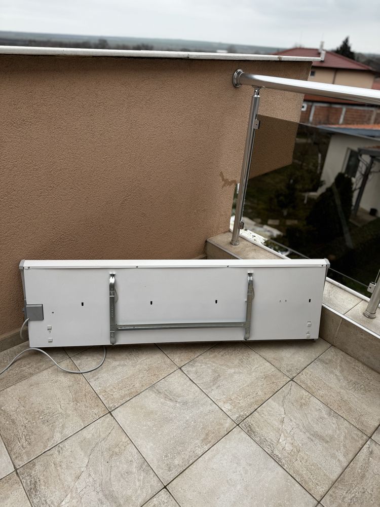 Продавам конвекторен радиатор TESY CN 01 200 (2000 W)