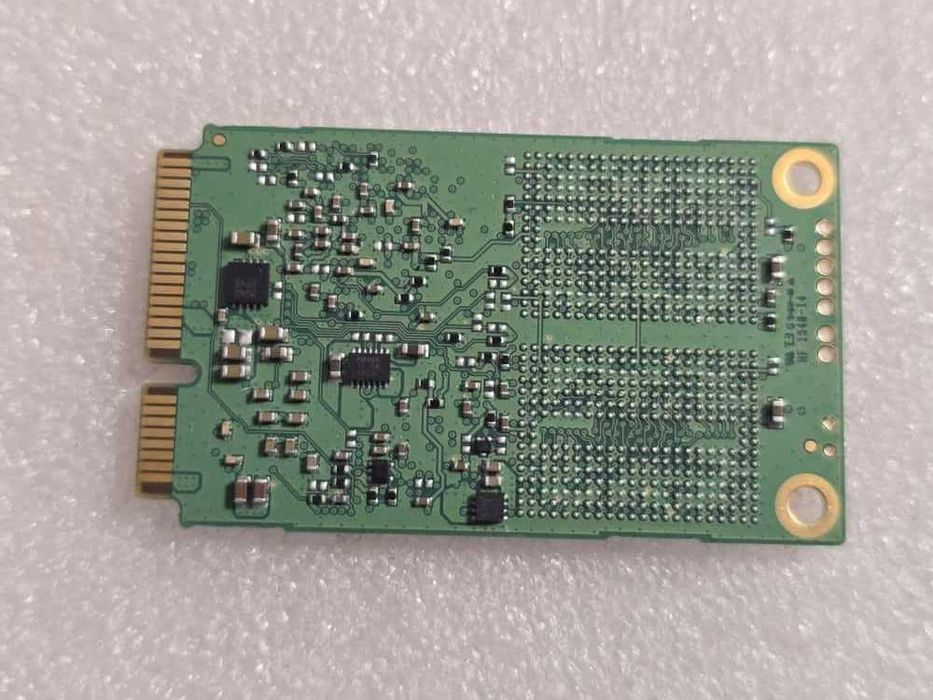 Solid-State Drive (SSD) Samsung 256GB PM871 MZ-MLN256D mSATA