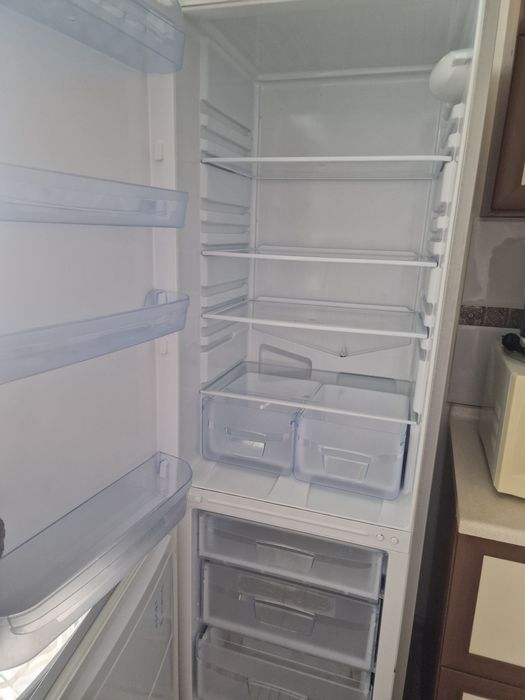 Отдам даром холодильник не рабочий