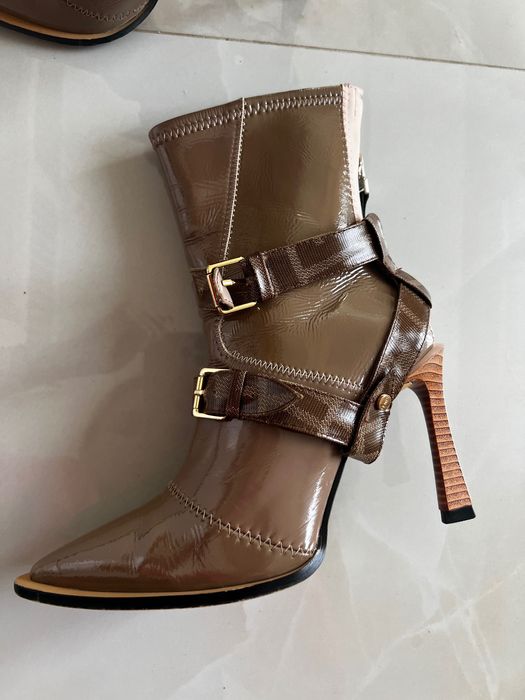 боти Fendi с ток