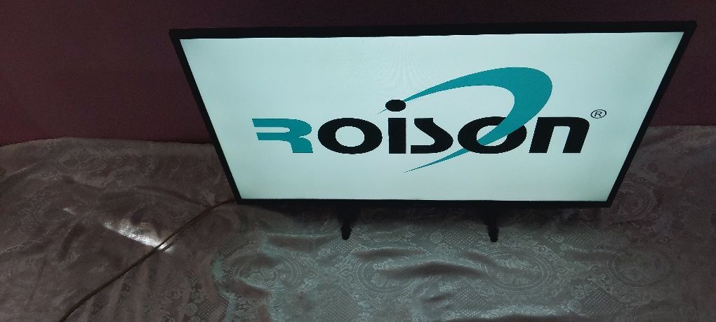 ROISON 43 . VISTA 43  Tv sotiladi