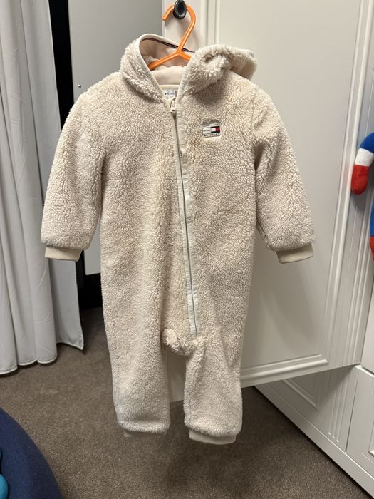 Combinezon Tommy Hilfiger masura 80cm