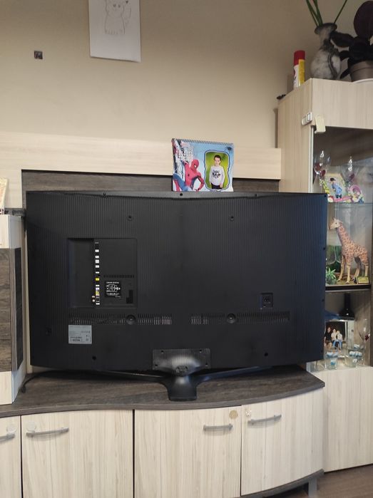 Смарт Телевизор SAMSUNG CURVED 55 инча Ultra HD 4K