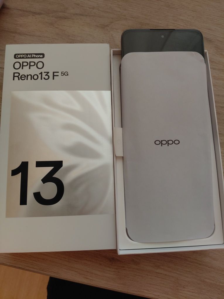OPPO Reno 13 F нов