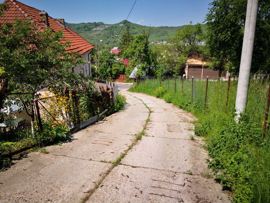 De vânzare Teren Intravilan Pucioasa