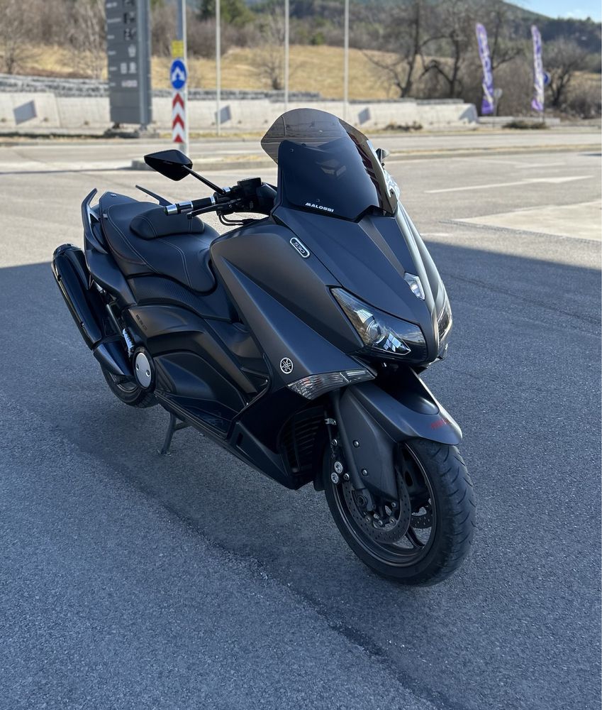 Yamaha T-Max 530i