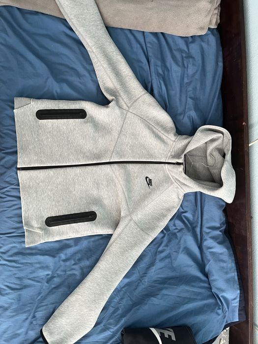 nike tech fleece горнище