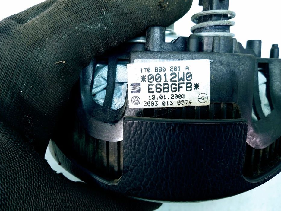 Airbag volan 1t0880201a Volkswagen VW Polo 4 9N (facelift)  [din 2005 pana  2009]