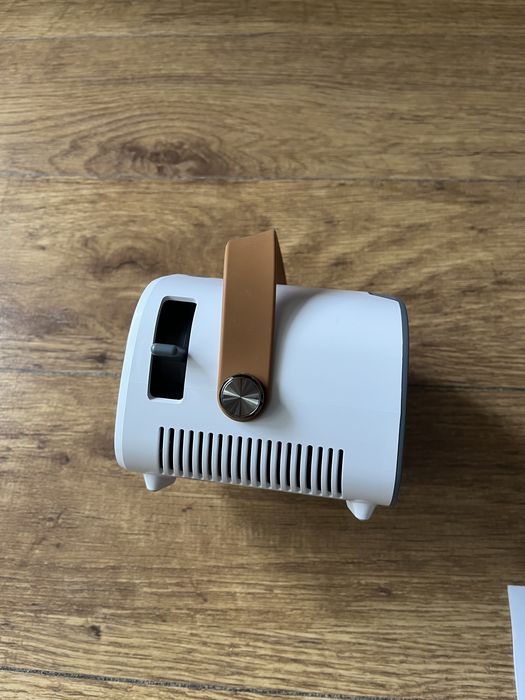 Proiector portabil led