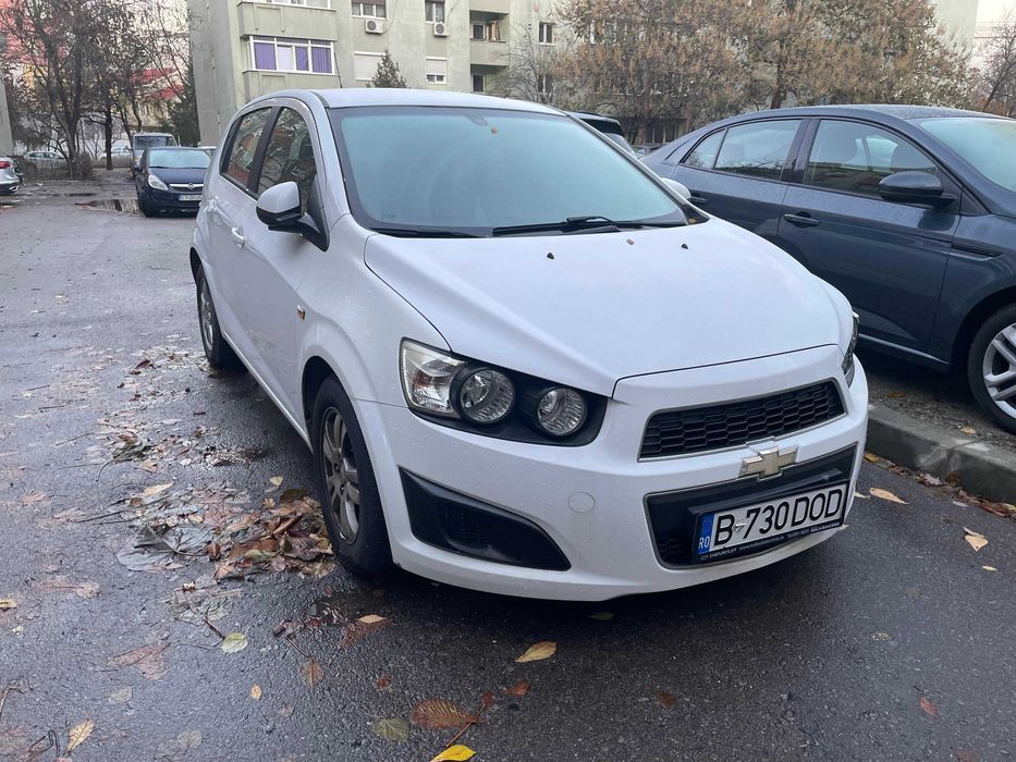 Vand Chevrolet Aveo 2011 1.4 benzina
