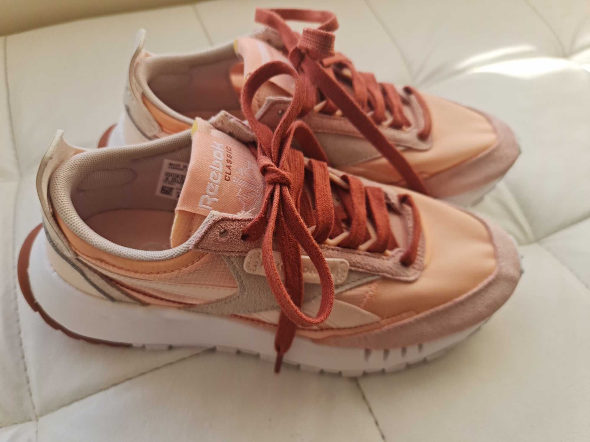 REEBOK CLASSIC-  уникално красиви за лятото.
