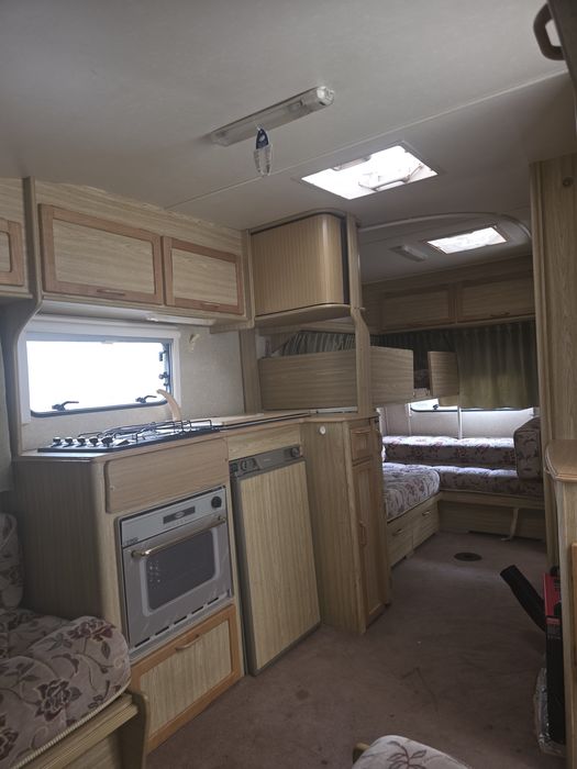 Vand Rulota Elddis