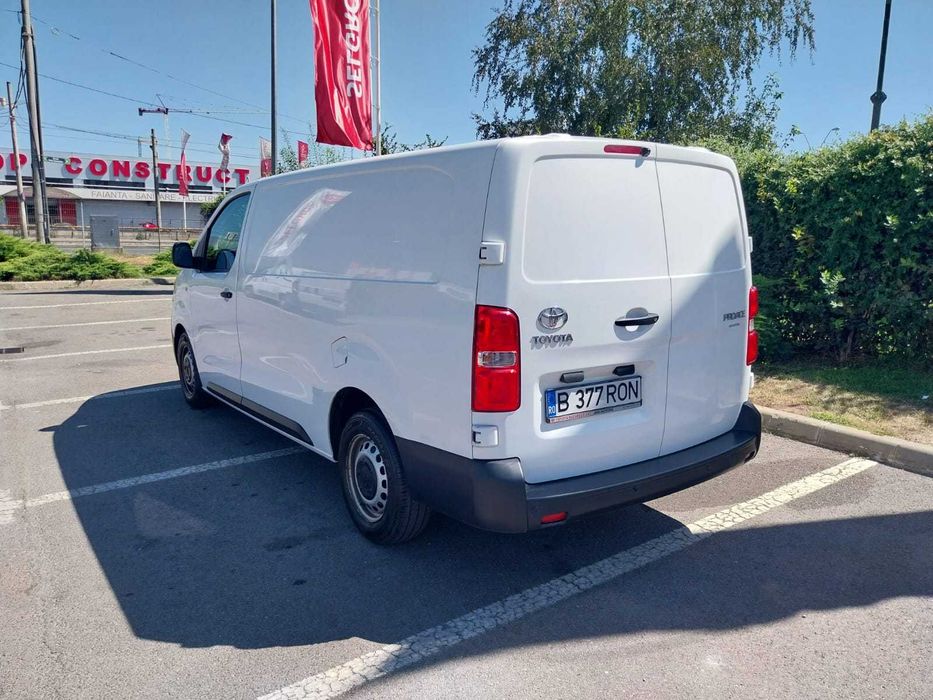 Vand Toyota Proace, in stare foarte buna, in garantie pana in 2028!